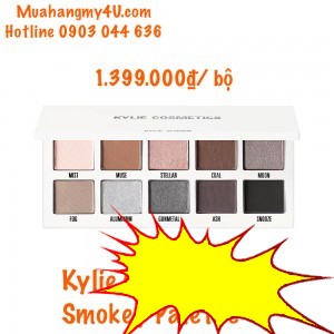 Kylie Cosmetics Smokey Palette
